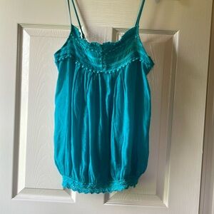 Bundle Sale Teal Sleeveless Women's Top Size: M Poetry
Elegant teal/ turquoise